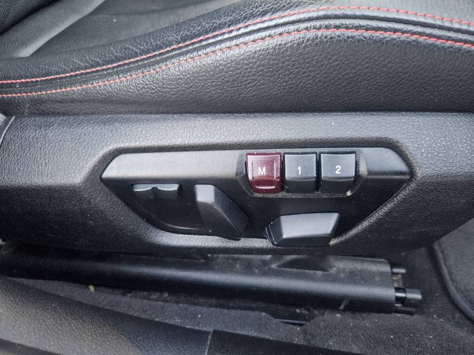 2013 BMW 320i sport f30 17.jpg